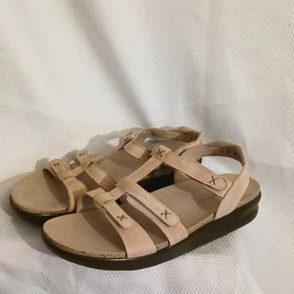 New! SAS Sorrento Linen T strap sandals